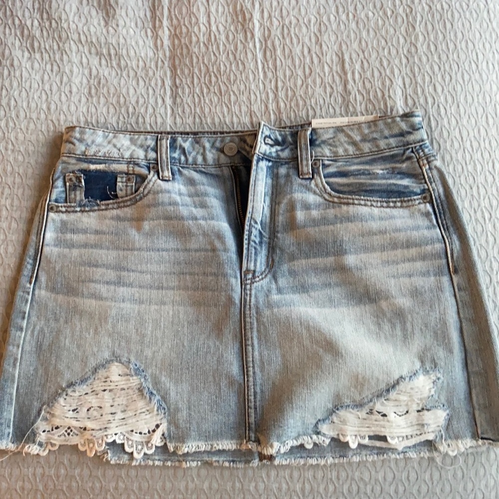 American Eagle Hi-Rise Festival Mini Skirt
